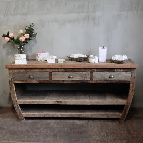 Furnishing Your Home with a Conscience: The Beauty and Sustainability of Recycled and Reclaimed Wood Furniture