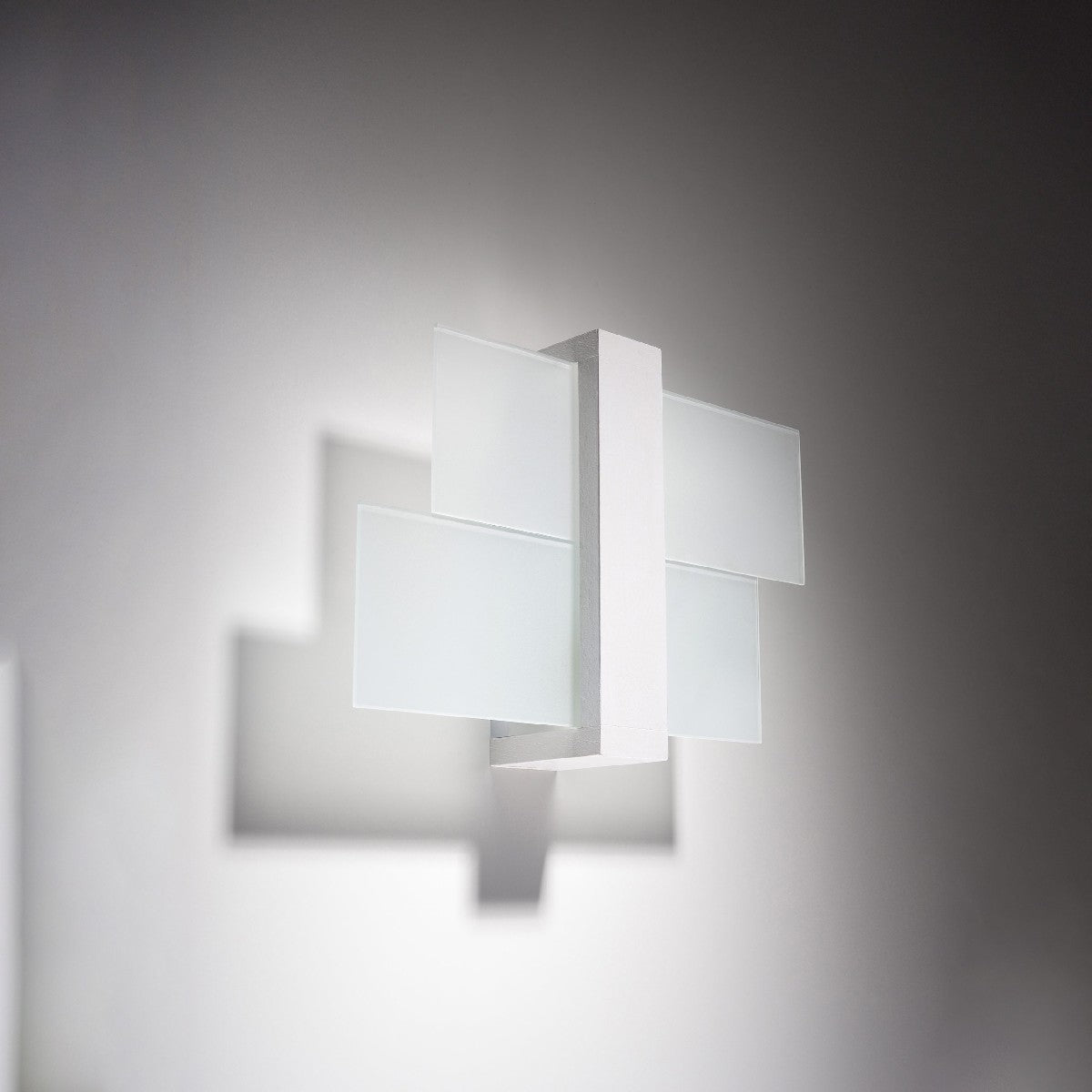 Wall lamp FENIKS 1 white