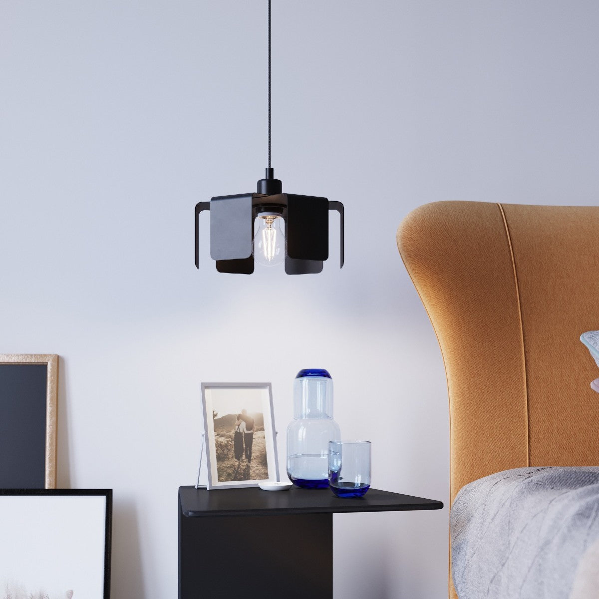 Pendant lamp TULIP black