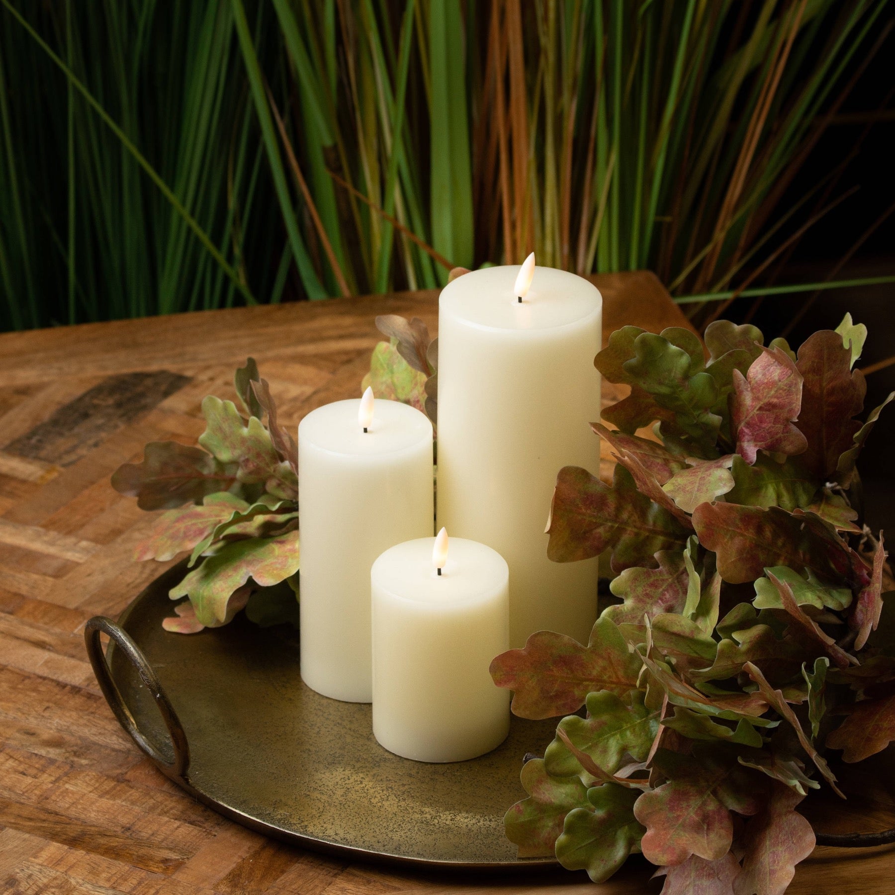 Luxe Collection Natural Glow 3 x 6 LED Ivory Candle