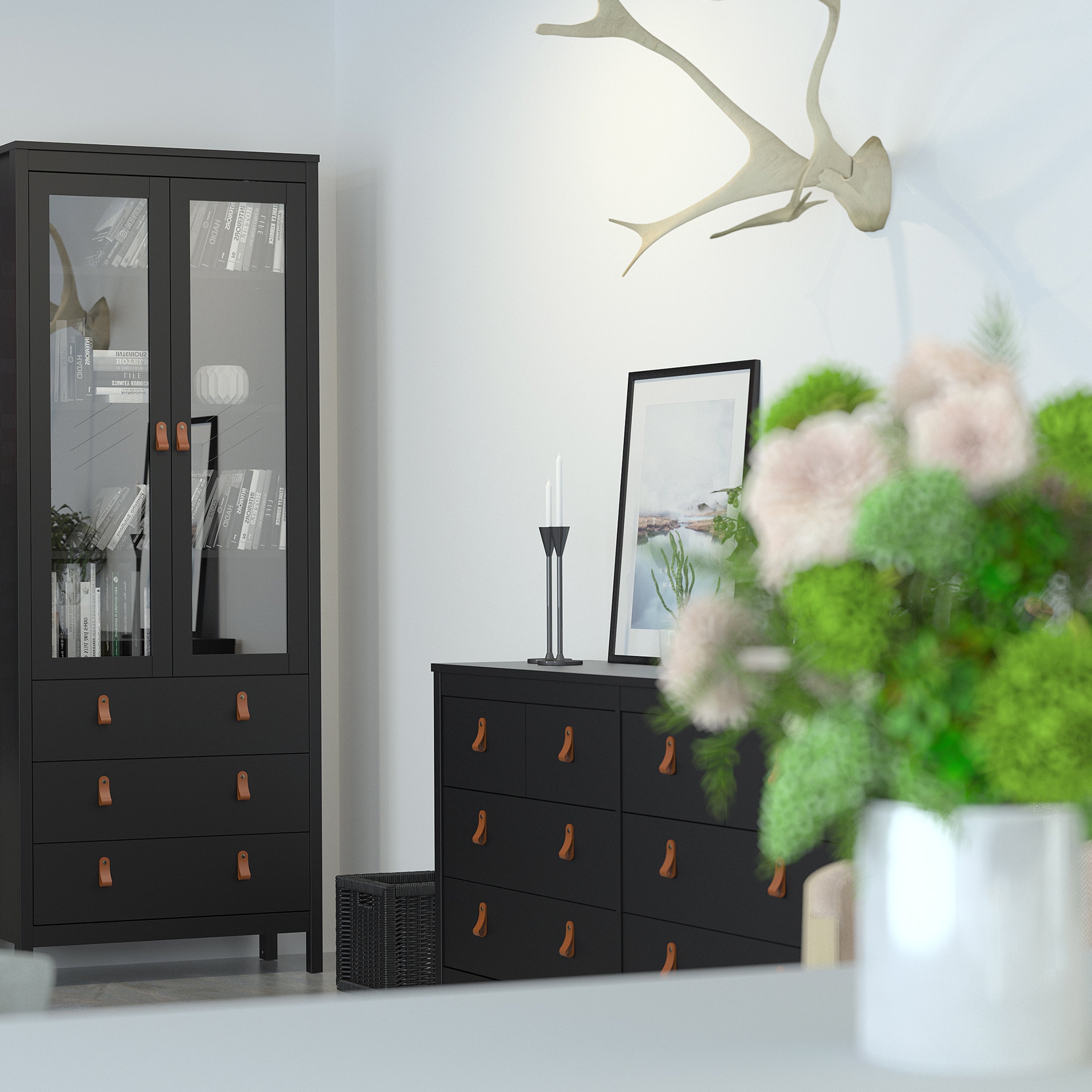 Barcelona Double dresser 4+4 drawers in Matt Black